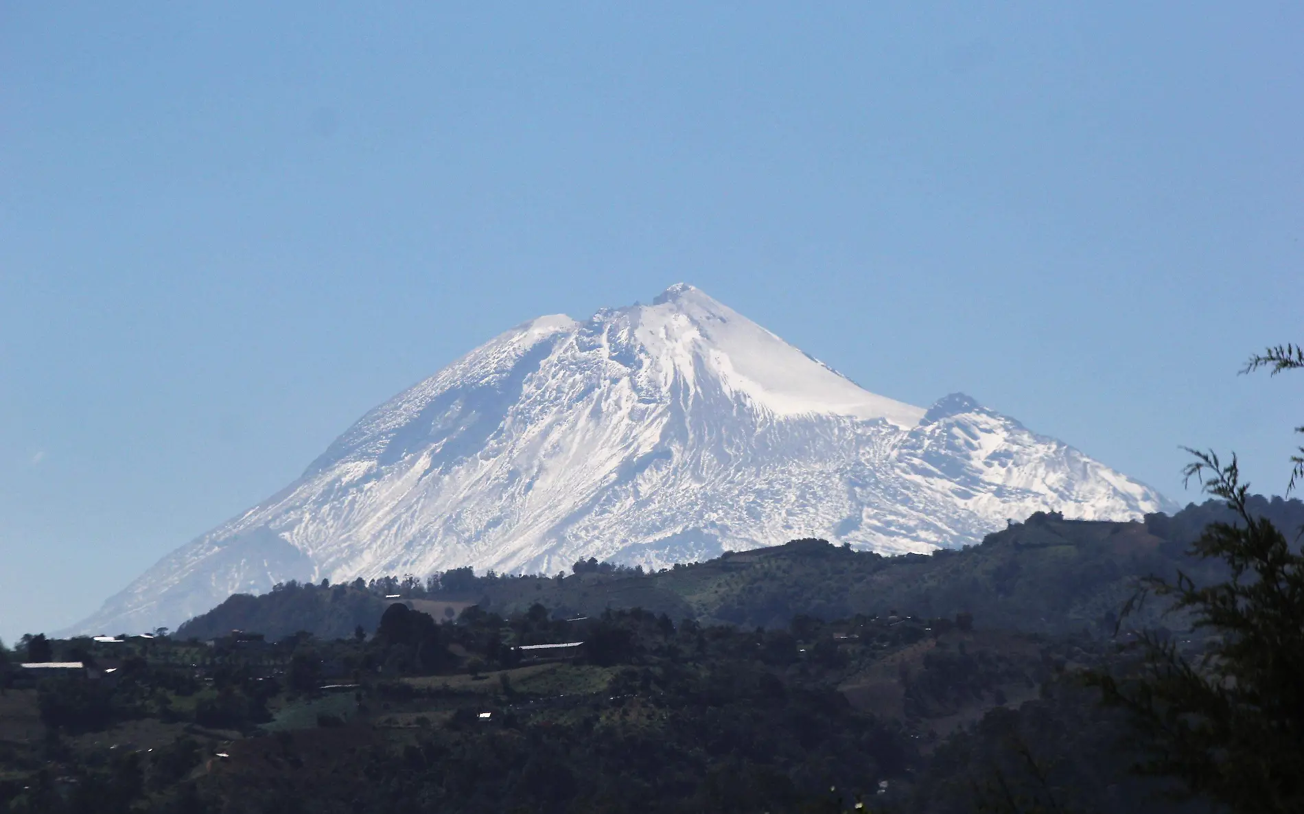 Pico de Orizaba-glaciar-bosque-12abril01